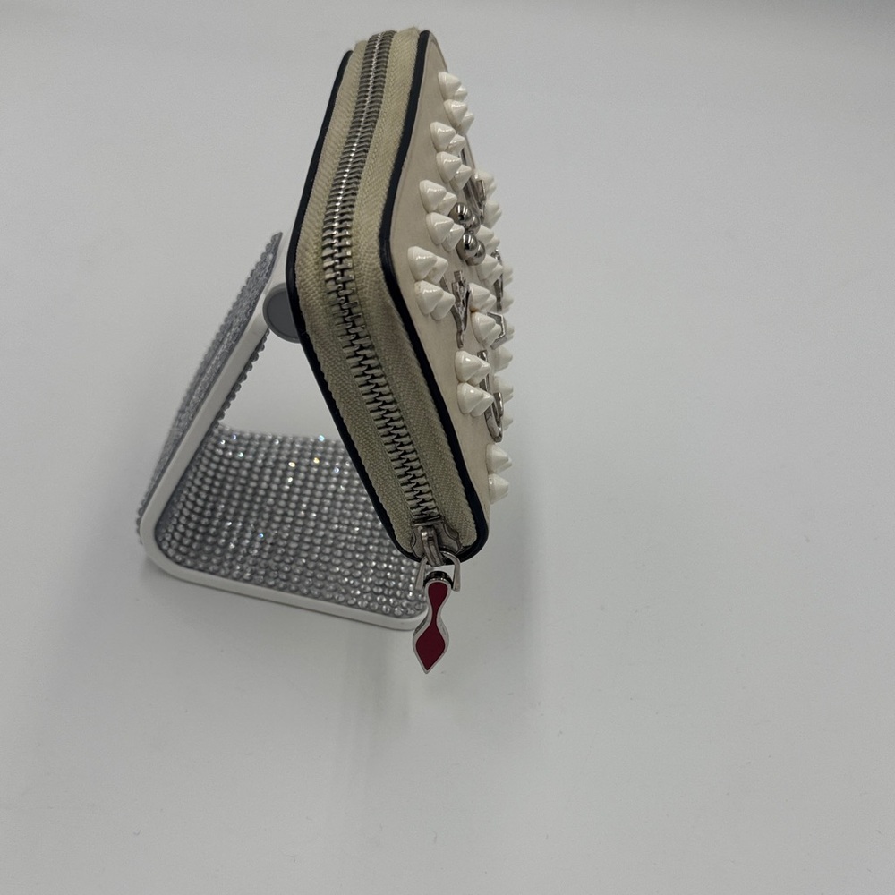 Christian Louboutin Beige & white Stud Embellished Compact Wallet / Cardholder - Picture 4 of 9